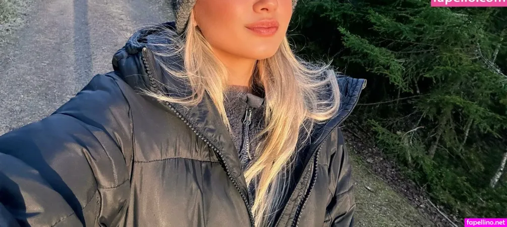 Mimmihope OnlyFans Thumbnail #M8YBX4HwEG