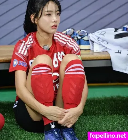 Min Ji Kim OnlyFans Thumbnail #4VwsRk0wX8