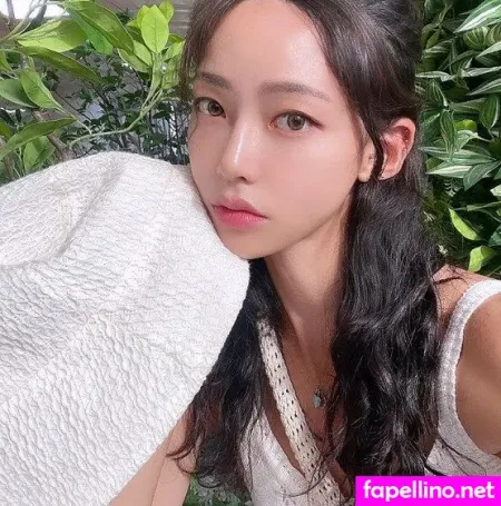 Min Ji Kim OnlyFans Thumbnail #YNubDkiYAz