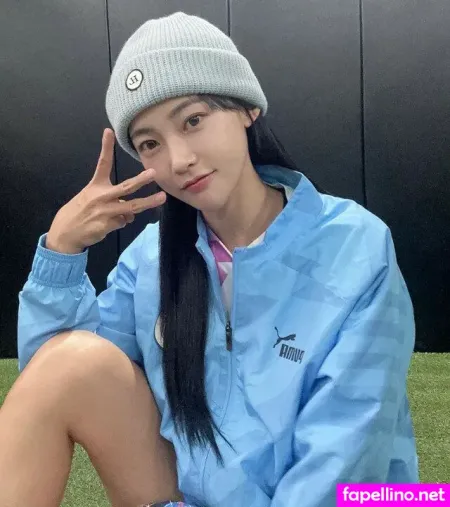 Min Ji Kim OnlyFans Thumbnail #j6rV2KqslD