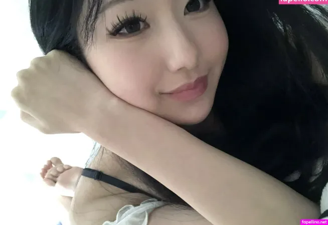 Mina 2 OnlyFans Thumbnail #AKp1muy5Da