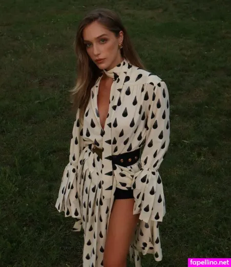 Mina Ceran OnlyFans Thumbnail #yBkp2Q5vd3