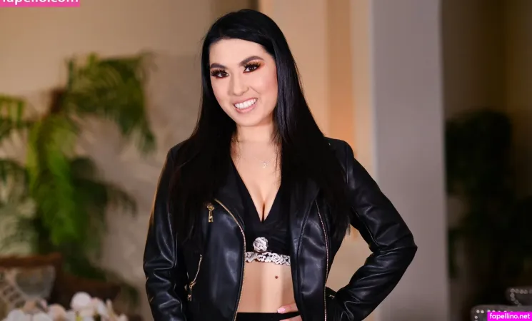 Mina Moon OnlyFans Thumbnail #XZLjFkrIrD