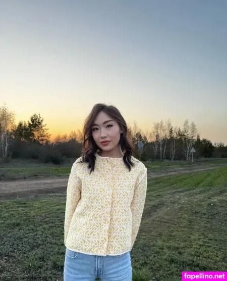 Mina Moons OnlyFans Thumbnail #wDIthLIzHe