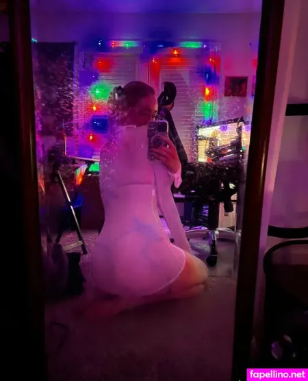 Mina Rose OnlyFans Thumbnail #6Qk2brNIoP