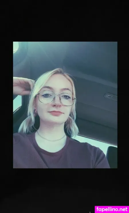 Mina Rose Main Profile Photo