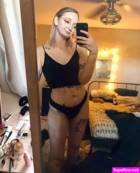 Mina Rose OnlyFans Thumbnail #spJ5G9QAd0