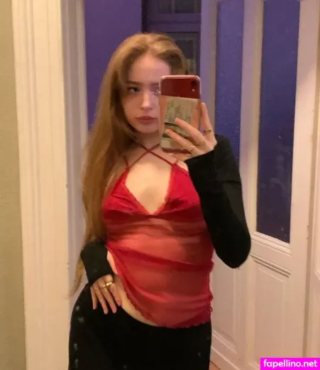 Minaaselinaa OnlyFans Thumbnail #rXNH3uIaab