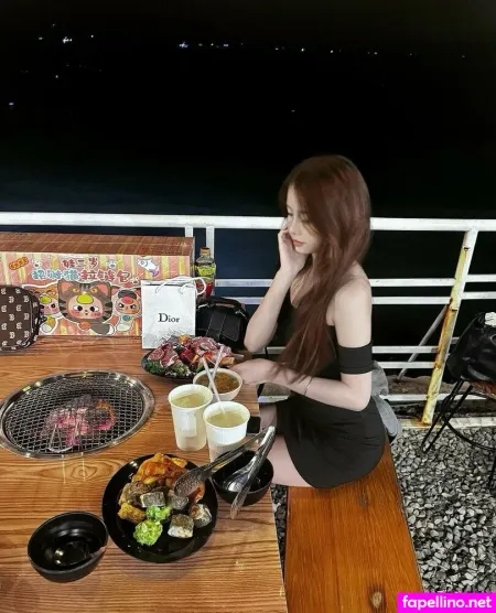 Minacutiex OnlyFans Thumbnail #SRbuQNwhc7