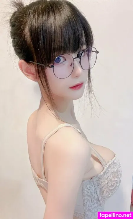 Minakomn OnlyFans Thumbnail #iHoIkjUU2k