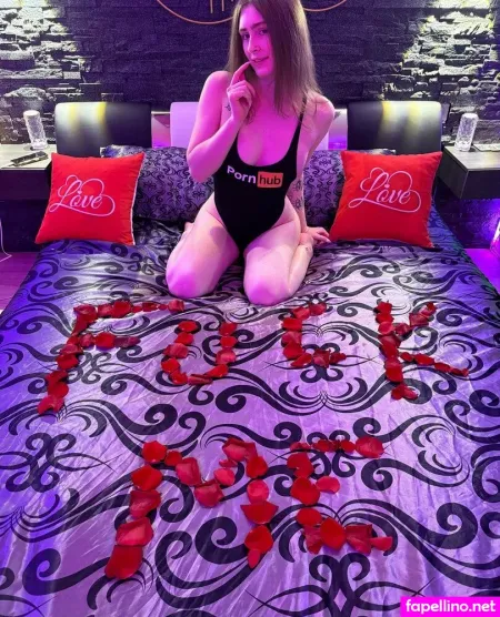 Minalf OnlyFans Thumbnail #iUpBGk69xc