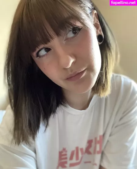 Minaluna OnlyFans Thumbnail #0CT8KYbfbw