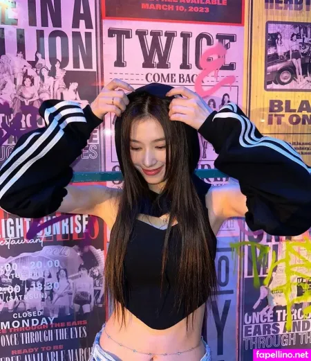 Minatozaki Sana Twice OnlyFans Thumbnail #9IozmEkBzA