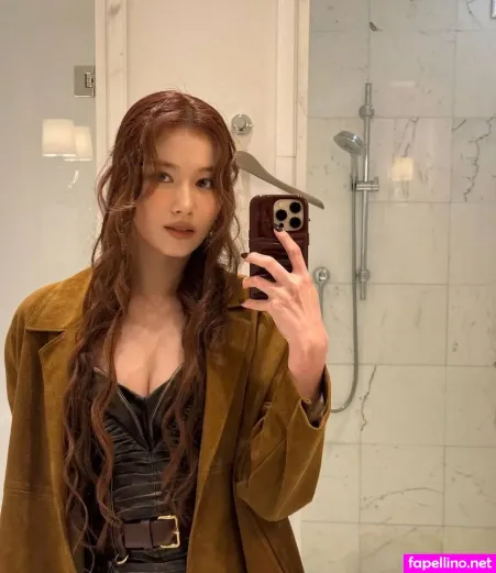 Minatozaki Sana OnlyFans Thumbnail #nnWY7EbeG7