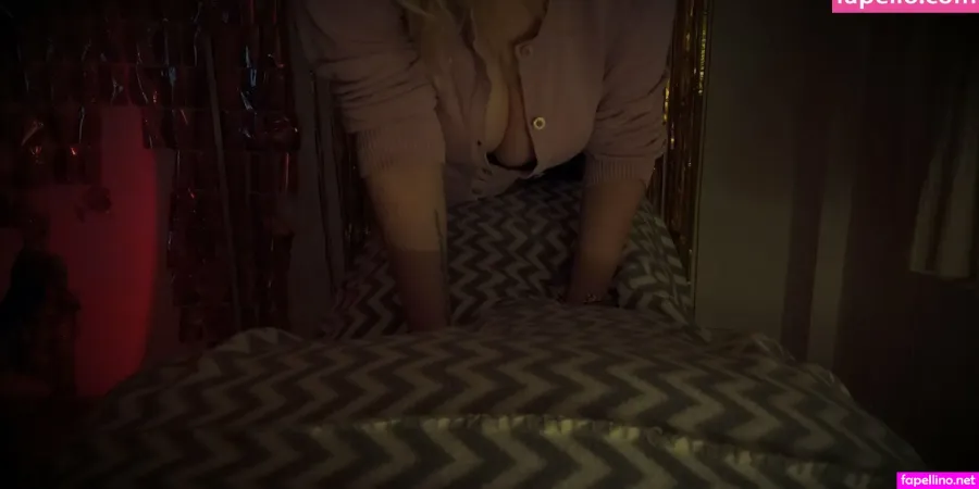 Mindarinaasmr OnlyFans Thumbnail #BAxtkgUnPx