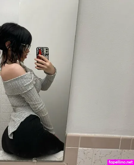 Minenmi OnlyFans Thumbnail #e9IXuZhEcl
