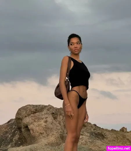 Ming Lee Simmons OnlyFans Thumbnail #pPbljuEYg2