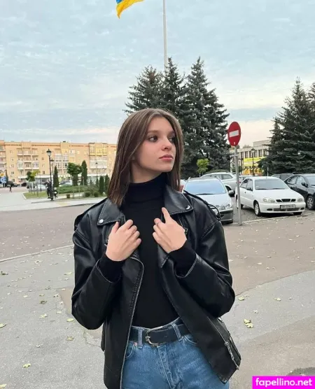 Mini Dashunka OnlyFans Thumbnail #VC1sXLzlOT