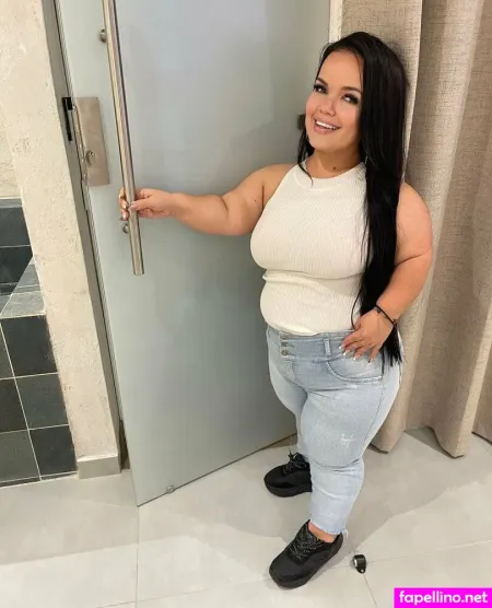 Mini Julieta OnlyFans Thumbnail #hEaMkZl9xn