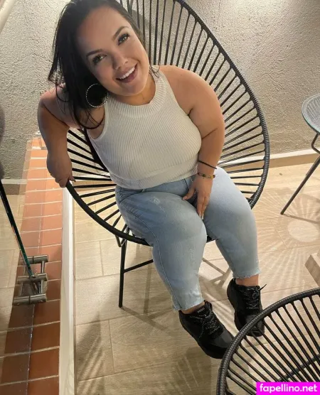 Mini Julieta OnlyFans Thumbnail #zeSg2fBgDu