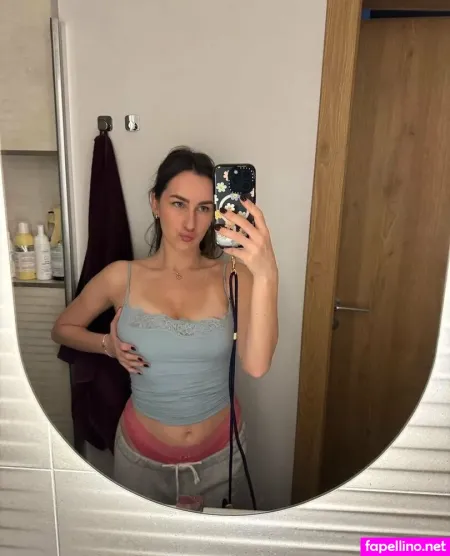 Mini Mimi OnlyFans Thumbnail #R25Y04OmGP