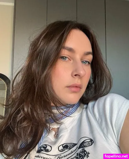 Mini Mimi OnlyFans Thumbnail #aiUBOdLS6n