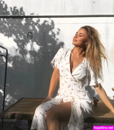 Minicuta OnlyFans Thumbnail #ZkuQCnDfzI