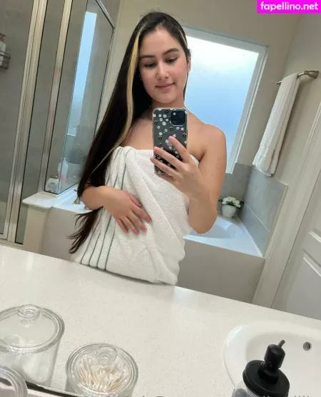 Minii Millie OnlyFans Thumbnail #UzDZIGcDtj