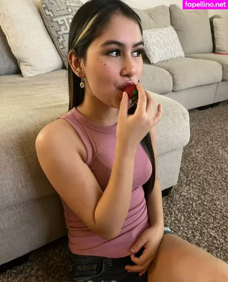 Minii Millie OnlyFans Thumbnail #pSTk0IWrSC