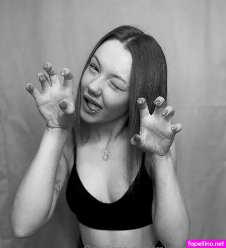 Minimasha19 OnlyFans Thumbnail #Sof9ob0u5E