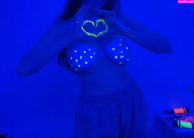 Minimelons OnlyFans Thumbnail #AQ41CcQ6gD