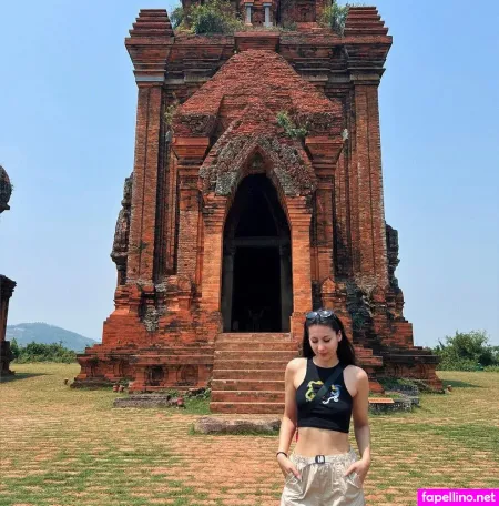 Minimoli OnlyFans Thumbnail #h68M8HFLcZ