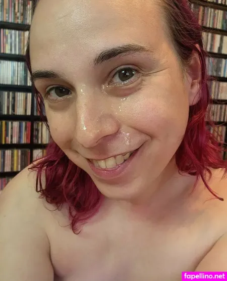 Minimoth OnlyFans Thumbnail #5kK1cWNVto