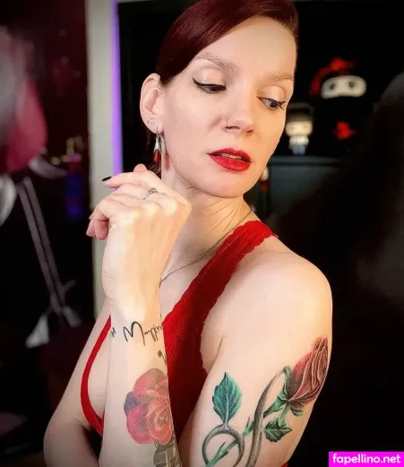 Minjas OnlyFans Thumbnail #dE00iH1Rel