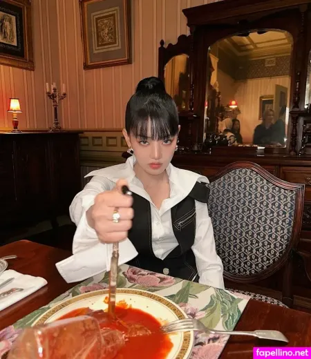 Minnie Nicha Yontararak I Dle OnlyFans Thumbnail #QFPwp6rZ7B