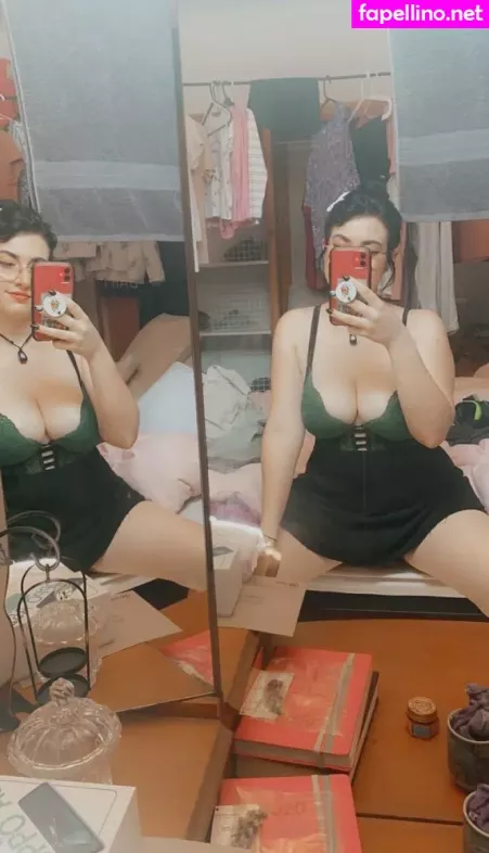 Minniealiencos OnlyFans Thumbnail #7qLzXcu3Hn