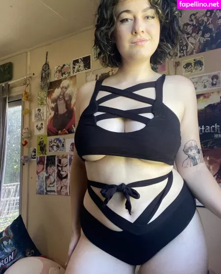 Minniealiencos OnlyFans Thumbnail #Nsg4gaO6fJ