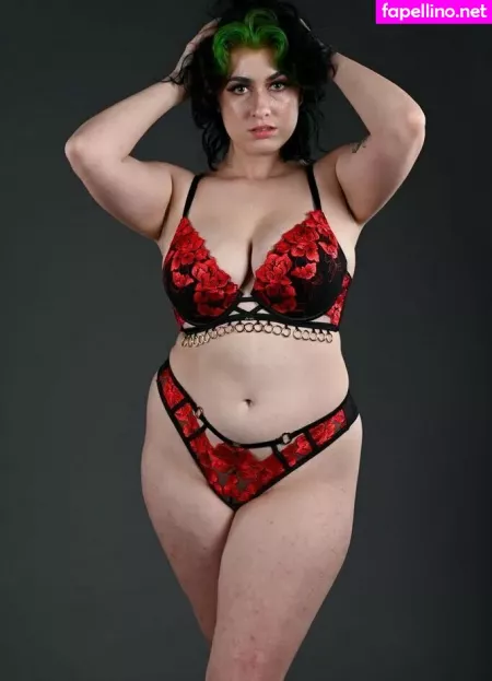 Minniealiencos OnlyFans Thumbnail #PgUrFfEpU9