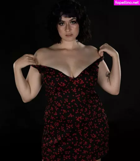 Minniealiencos OnlyFans Thumbnail #bTwkluv69P