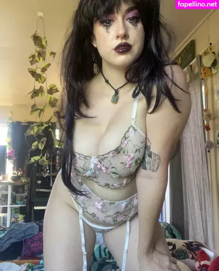 Minniealiencos OnlyFans Thumbnail #jZcG63fp8K