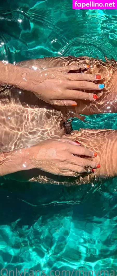 Minymaxxvip OnlyFans Thumbnail #DmkQmWxFJg