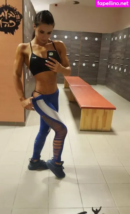 Mira Cuckold OnlyFans Thumbnail #qKVcD76sV5