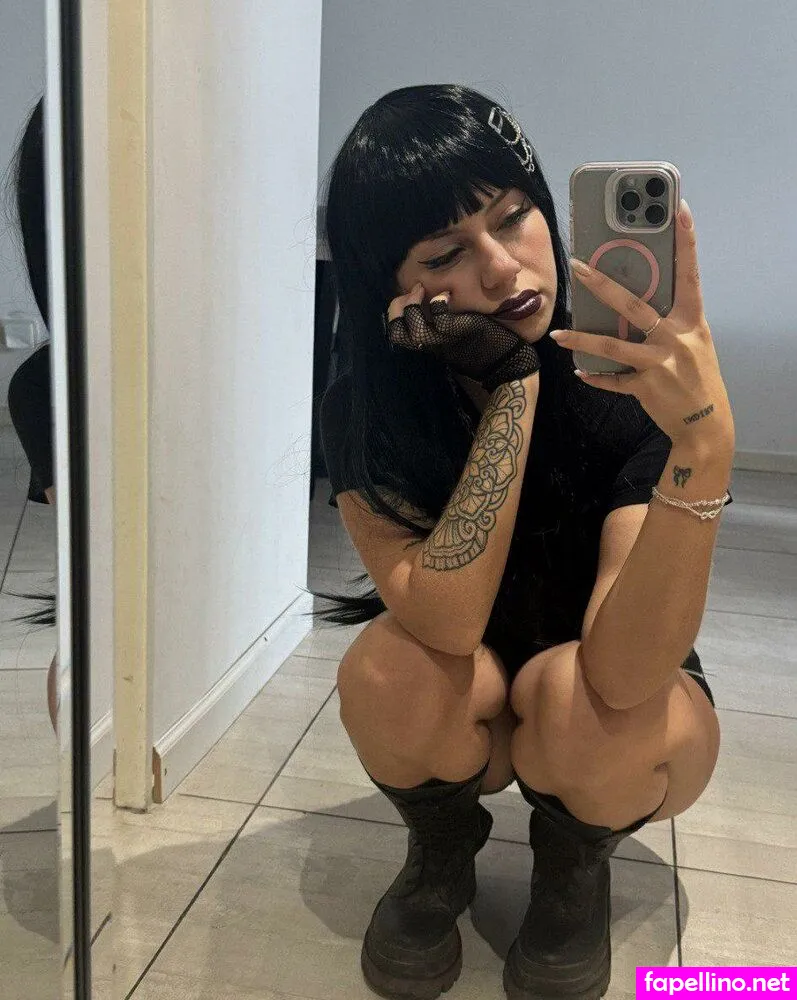 miraalovee, mrsmiralove, official_mrmrslove_ Nude Leaked OnlyFans Photo #4EsSlxTU3a