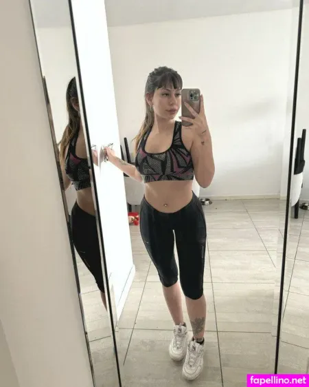 Mira Love OnlyFans Thumbnail #A1PJoHetDu