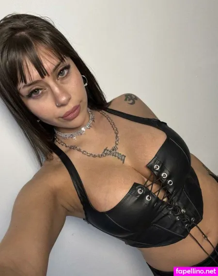 Mira Love OnlyFans Thumbnail #uDHVjBOvsw