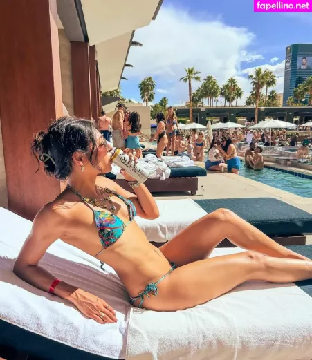 Mira Patel 1 OnlyFans Thumbnail #3nUJe8heh5