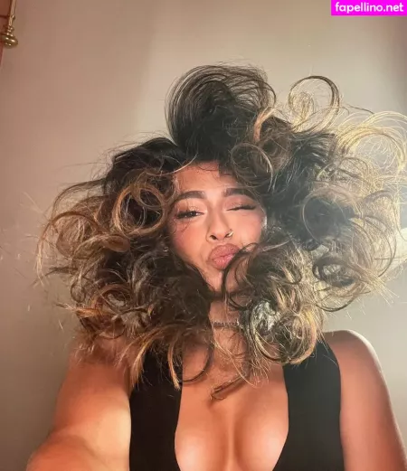 Mira Patel 1 OnlyFans Thumbnail #YZtGGXDt5k