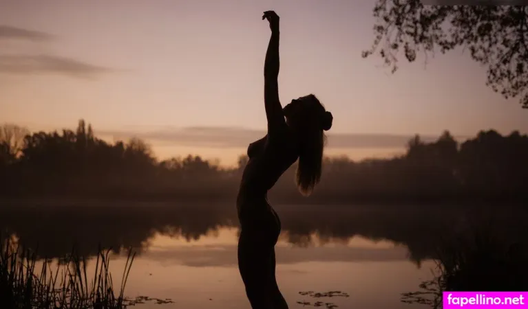 Mira Sievers OnlyFans Thumbnail #663EBp4YK1