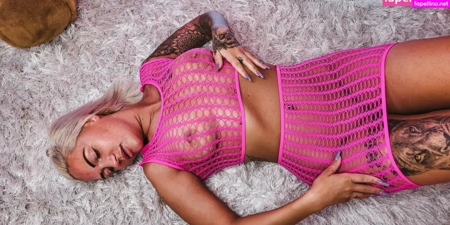 Mira Star OnlyFans Thumbnail #UiucOEGlIm