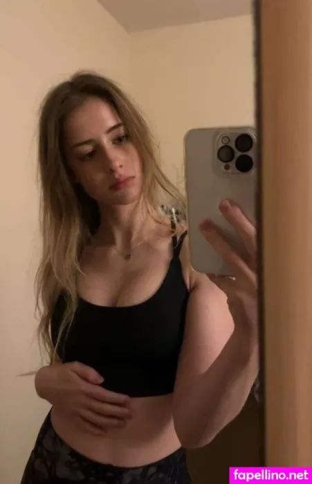 Mira Szalma 1 OnlyFans Thumbnail #035uLsls11